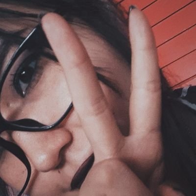 Crimi student💀 Potterhead⚡, rock lover, Bengals fan🧡🖤 Chivas fan🤍❤ 24 years, Taurus ♉     The infection is close, they watch you, you will have no escape...