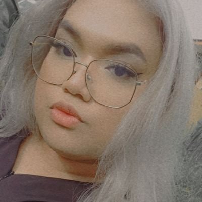 officialJiji's profile picture. emotional crackhead who loves naps and snacks.