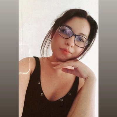 KellyTatianaC10's profile picture. Amo leer y sumergirme en cada mundo que hay detrás de las letras.
https://t.co/gfbAqOrXKj…