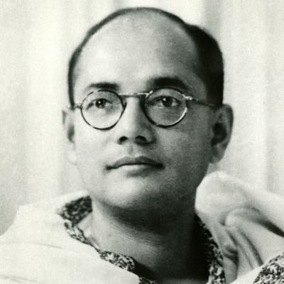 यदा यदा हि धर्मस्य ग्लानिर्भवति भारत। अभ्युत्थानमधर्मस्य तदात्मानं सृजाम्यहम् ।।परित्राणाय साधूनां विनाशाय च दुष्कृताम् । धर्मसंस्थापनार्थाय सम्भवामि युगे युगे।