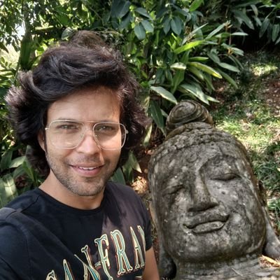 acchu008's profile picture. A creative Technologist, Media & Business Professional in pursuit of Ideas that matter.