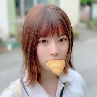 オジサンの日向坂46箱推し垢💓東村芽依ちゃん推し💓２期生は丹生明里ちゃん 松田好花ちゃん推し💓おひさまなら、タメでの絡み全然O,K,無言フォローも大歓迎😀!!  乃木坂46櫻坂46STU48推しの方も歓迎😊