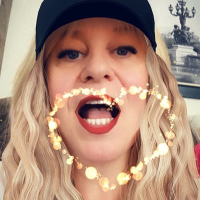 anja_runyon's profile picture. 