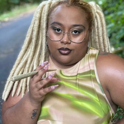 Skylar. Bull City 𓂀☥ Intersectional Black feminist. Writer. Asshole. DONA Doula. i502 💨🍃 #BlackLivesMatter