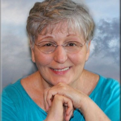 Sandra Hustonさんのプロフィール画像