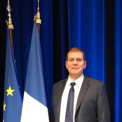 Responsable qualité & fonctionnement @LCL | Officier de la réserve citoyenne @Armee_de_lair 🇫🇷 ✈️ | @IHEDN