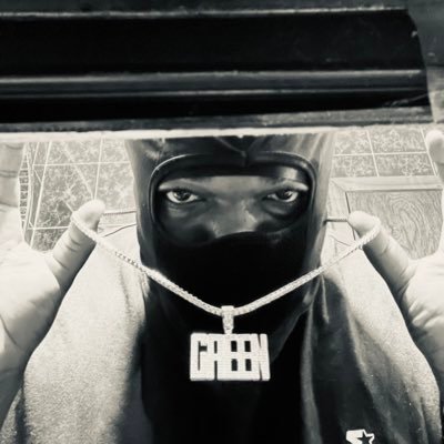 #gamer #rapper #drill #martialartist #networker https://t.co/gOLGndeb74 , features send beats to beatz4green@gmail.com #bmi