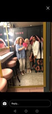 maryhaybyne's profile picture. 