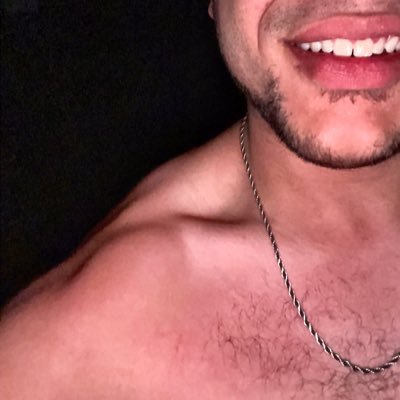 🔞 18+ 25, light skin BBC Bull. Here to follow others in the lifestyle and create content join my only fans want to make it into the adult film industry.