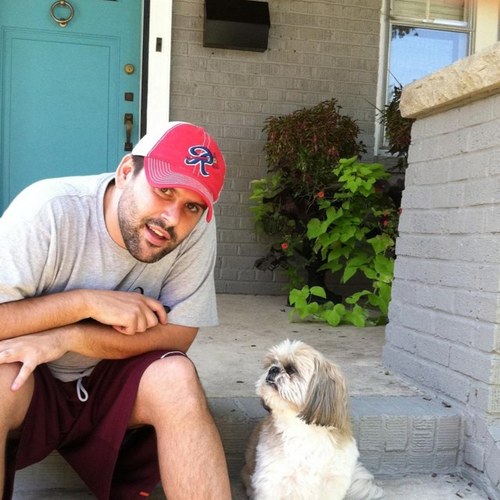 mnhvt's profile picture. 