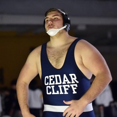 CCHS 21 Football 🏈🏈 6’0 240lbs (OG/DT) wrestling🤼🤼 heavy weight (285) (375 bench) (500 squat) (3.7 GPA)