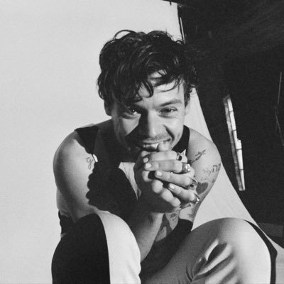 Harry_Styles twitter avatar