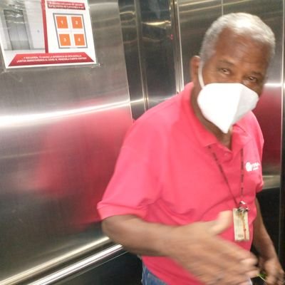 efrain77224497's profile picture. 