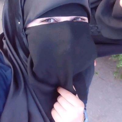 feryal5566's profile picture. 