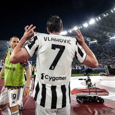 vivo di pane e Juventus🦓