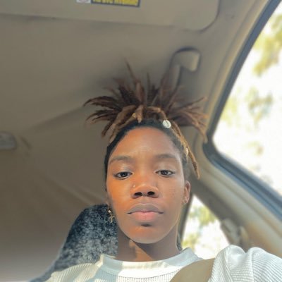 smoodgyall's profile picture. Smood gyal 🖤