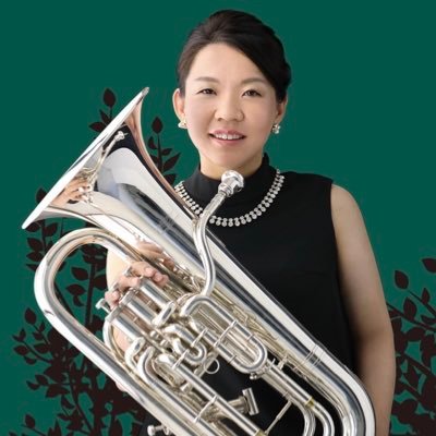 ユーフォニアム Euphonium 奏者。愛知県立芸術大学、洗足学園音楽大学、沖縄県立芸術大学、金城学院大学など各非常勤。静岡県浜松市出身、浜松市立高校→国立音楽大学を卒業→ノーステキサス大学大学院を修了。