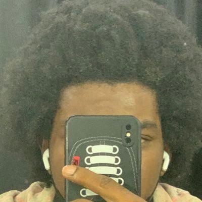 thatdancingdev's profile picture. Techie.