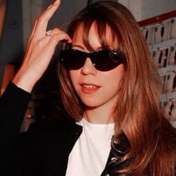 skinnyriah_'s profile picture. watching from the sidelines