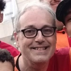 Papá, reverendo anglicano, humanista, perico, profe, abolicionista penal, circo e inclusión social, ROLP.