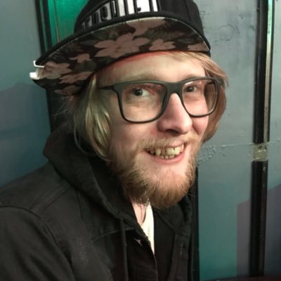 weallhaunt's profile picture. My favourite weather is fog