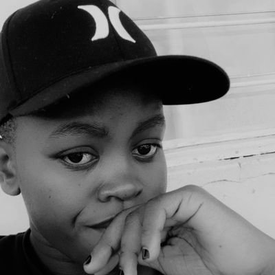 BeeTech182's profile picture. Techie