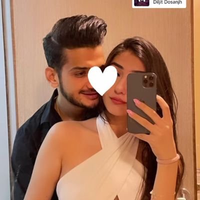 AnkitaS98503838's profile picture. munawar ki janta💪💪