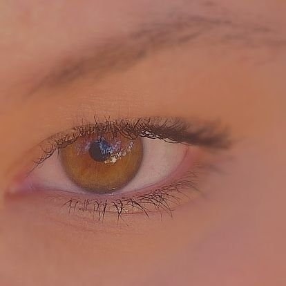 aleyayz3's profile picture. 