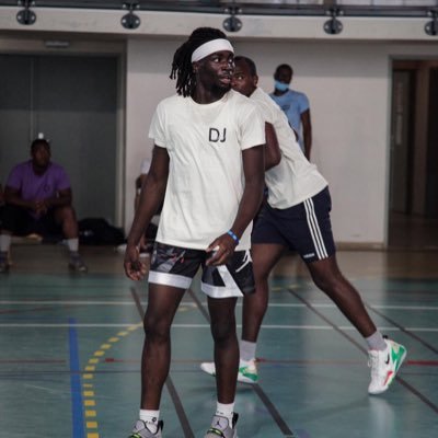 CM3🧘🏾‍♂️ 🇭🇹🇫🇷6'1/point guard Xima Providence Prep 22 ‘ clenymetellus37@gmail.com