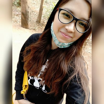 Call_me_meena's profile picture. Just another weirdo