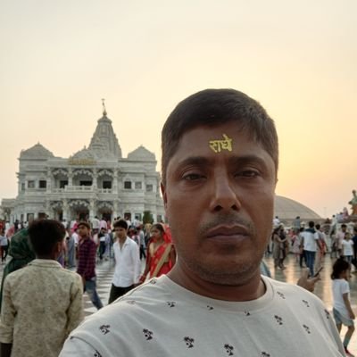I am good nature man and believe in faith and hard work.
I love to all that loves me.