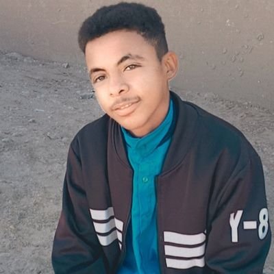 Mhmdwd49130807's profile picture. م كل البيظهرليك صحيح 👍مرات حواسك♥تخدعك💔😓دي الجمره🔥بارده❄على الأرض 🌎لمن تشيلا بتوجعك 😣😫

♥♥روپينسون😎🖐