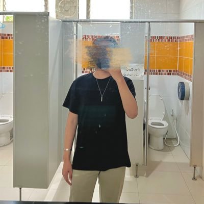 bbblllll2525's profile picture. 