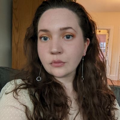 halogenagain's profile picture. 