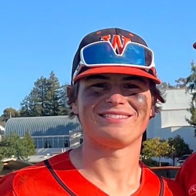 Current Sophomore at Skyline College 2022 Corner Infielder - Woodside High SchoolHt: 6'0 Wt: 190 (650) 438-4041