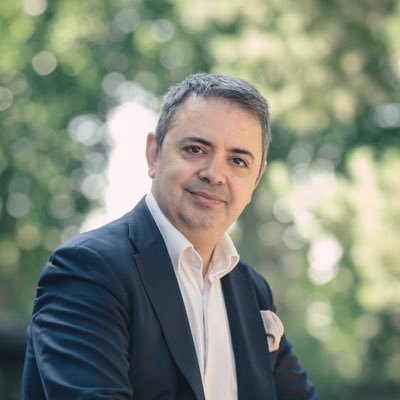 urbaniste et philosophe. Président Les Ecologistes 🌍 et UCE. Ancien candidat à la Mairie de Paris 2008-2020 & 2026