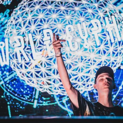 Wrld Cyphr means to bring the wrld more together as a cyphr and to be wrld round with all the sounds. Producing mainly dubstep/experimental bass.