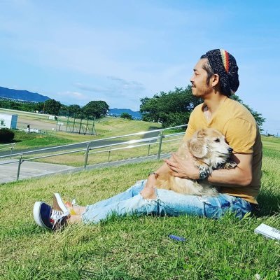 Yassunn5's profile picture. やっすんです🫰40代独身。これまでの人生をリセットして新しい未来に向かって✨ 🧔元ダンサーしてました🕺🏼 ❤️fashion/dance/music/food/travel/girl/comics/netflix etc…