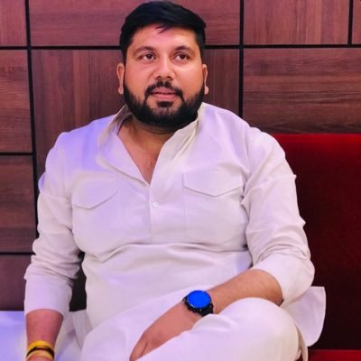 नीरव प्रताप सिंह पूर्व छात्रसंघ अध्यक्ष किसान डिग्री कालेज बहराइच 🚩वीर भोग्य वसुंधरा🚩