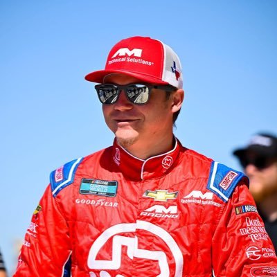 Austin Wayne Self Profile