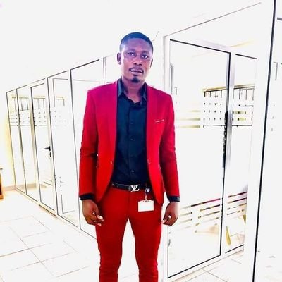 Am a lovely person that love to make friends