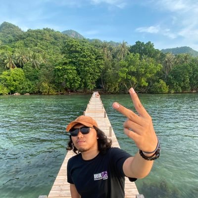 RofikfahruI's profile picture. Long Live dude