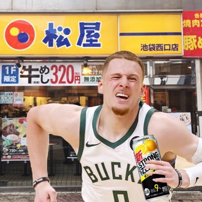 コートを駆け巡る彼が好き。なんて言ったって名前からいい。#FearTheDeer #FearTheDeer #FearTheDeer #FearTheDeer