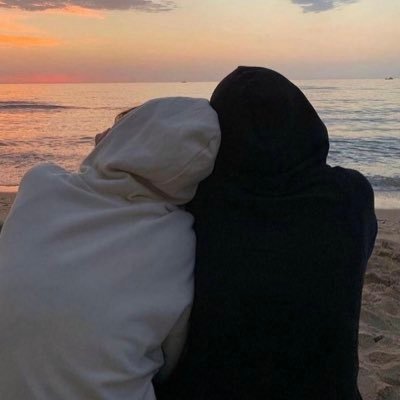 aa21s_'s profile picture. تهانينا لك قد وجدتني