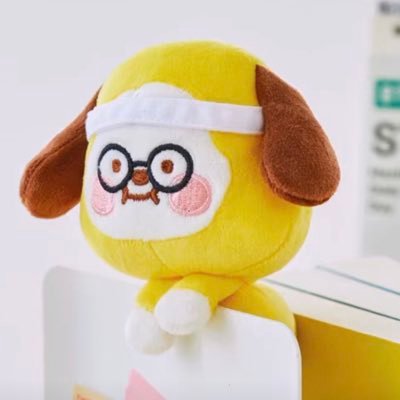 ARMYしてます。そしてLUNÉもしてます。ゆるく推し活楽しむスタイル。韓ドラも見ます。一時放置してたXを日常も含めまたつぶやこうかな？と気まぐれに思っているところです。