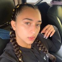 1:11⚡ (@alison_rs10) 's Twitter Profile