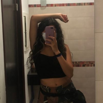 mercurioenleo's profile picture. la piel y el escenario son mis lienzos mas fieles