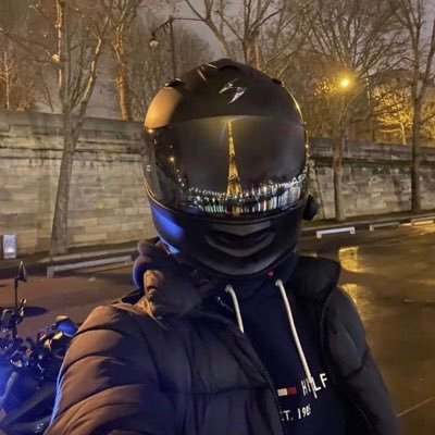 Scarllaa6's profile picture. De Passage 🚶🏾‍♂️