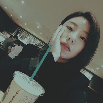 Only Moomoo
Stan TWICE KARD, (G)IDLE.
Wheesun utted