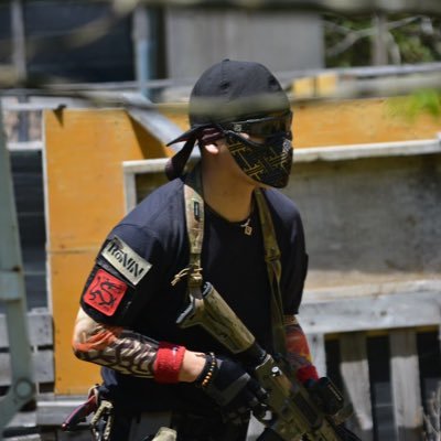 宮崎のサバゲーマーです( ´ ▽ ` )ノ 基本RED LEAVESさんに出没してます^ ^よろしくお願いします☆